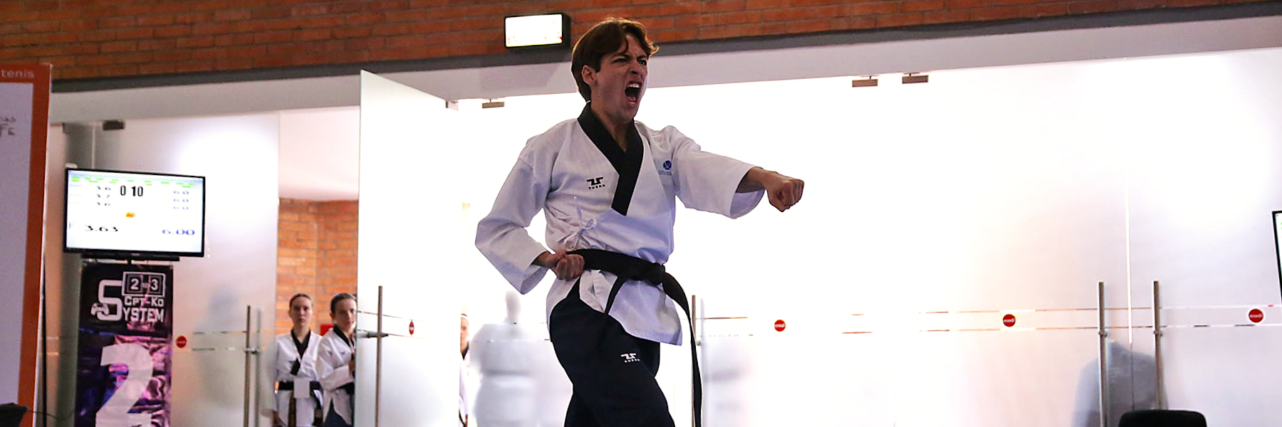 Taekwondo ITESO - Foto 1